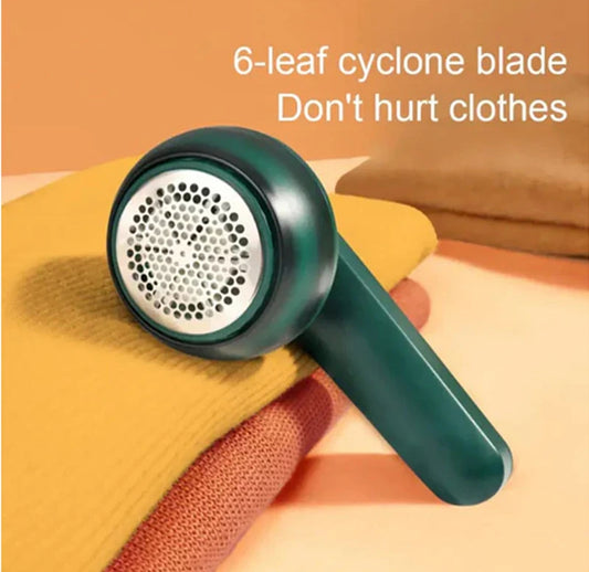 🤚Say Goodbye to Fuzz Balls, Hello to Brand-New Clothes! ✨**
‎
‎Meet the **Electric Lint Remover**, your pocket-sized fabric rescue tool in a stunning forest green finish.
‎